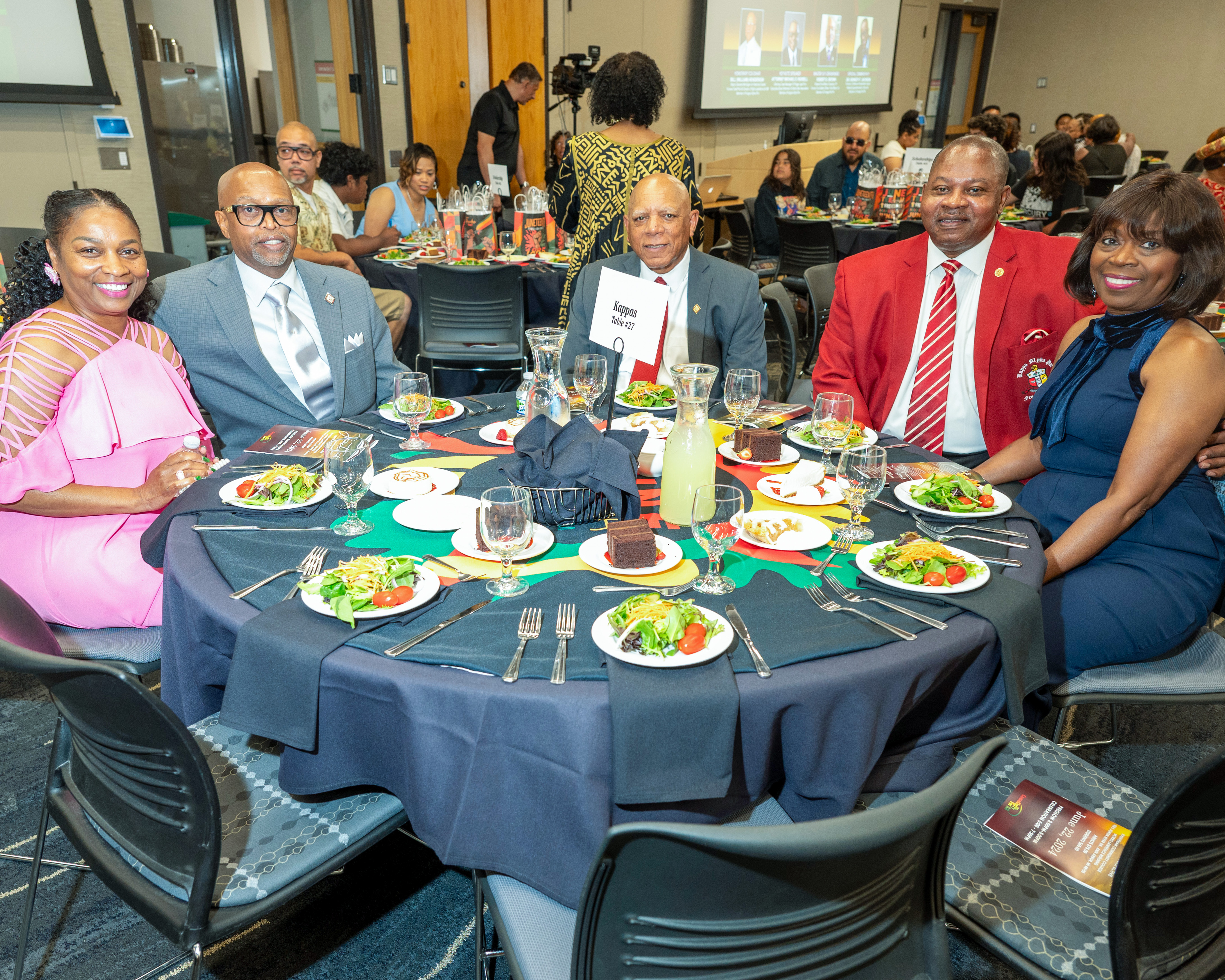 Formal banquet and event table photography